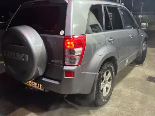 suzuki grand vitara 