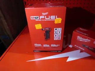 Akku ligesliber MILWAUKEE M12 FDGA-0