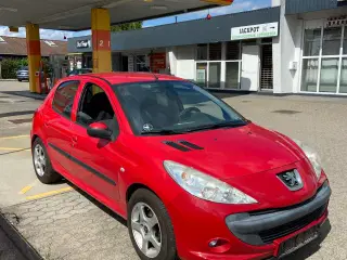 Økonomisk vogn Peugeot 206+
