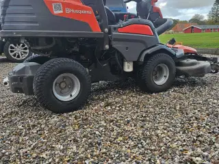 PRO. Husqvarna 524. 4x4. Med 122cm combiklipper