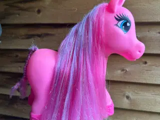 Stor pink pony