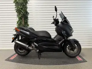 Yamaha XMAX 300 Iron Max ABS