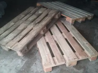 8 stk europaller / eupaller / træpaller