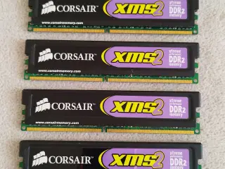 4 x 1 GB Corsair xms2 DDR2 Ram-blokke