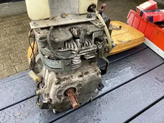 Robin 5hk.Motor 