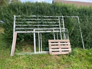 Hesteboks 4m front 3 m side hårdttræsplanker