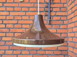 Lækker chokoladebrun retrolampe 