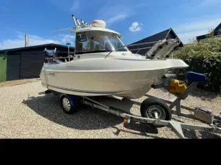 QuickSilver - Ørnvik Pilot House 500