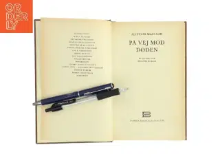 På vej mod døden af Alistair Maclean (Bog)
