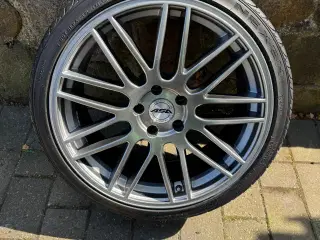 Alufælge, 19" med sommerdæk Continental 95%