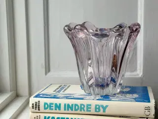 Kraftig glasvase, lyserød