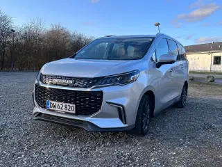 Maxus Euniq5 52 Exclusive 7prs