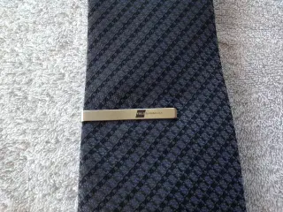 Elegant slipsenål.