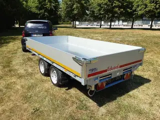 EDUARD trailer 3116-2700.63  Trev. EL tip M. RAMPER