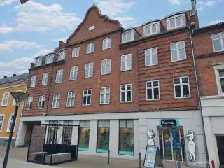 Flot og velholdt investeringsejendom - 1. års forrentning: 5,3%