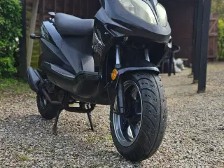 Giantco Stealth 30 scooter