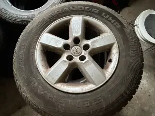 Grovmønstret grabber dæk.