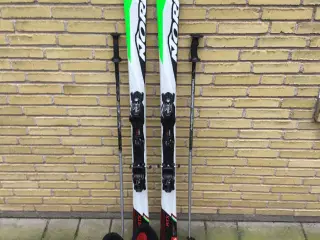 Ski176+støvler43-brugt 2 gange før Corona.