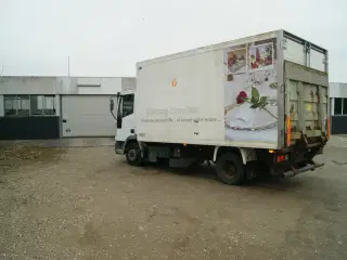 8600kg Kølelastbil sælges i stumper. Iveco 85 E 18