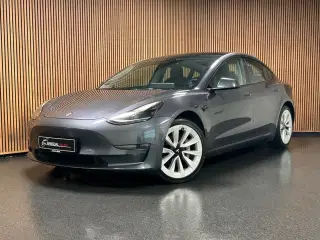 Tesla Model 3  Long Range AWD