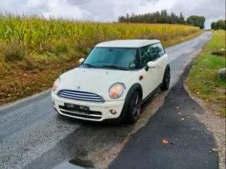 mini cooper clubmann