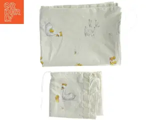 Sengetøj med svanedesign (str. 95 x 124 cm)