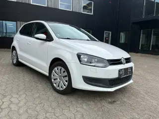 Volkswagen Polo 1.2 TSI 90HK 4-dørs – 2013 – KUN 6