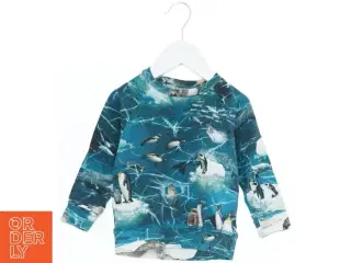 Bluse med pingvinmønster fra Molo (str. 80)