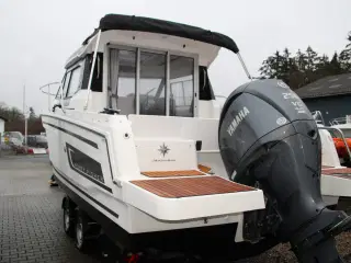 Jeanneau 795 Merry Fisher Serie2