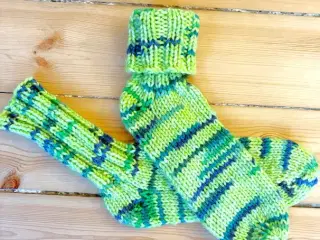 Håndstrikkede rag-sokker - tykke sokker / sutsko