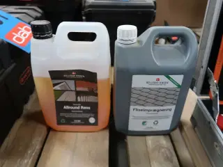 2 flasker plejeprodukter