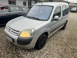 Citröen Berlingo 1.6i benzin 