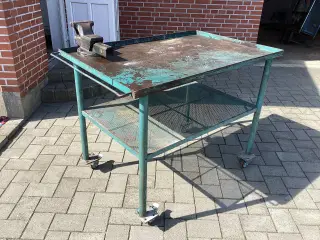 Værkstedsbord
