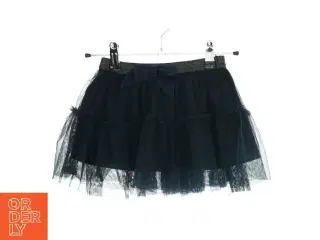 Tyl nederdel fra H&M (str. 92)