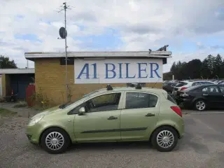 Opel Corsa 1,2 16V Essentia