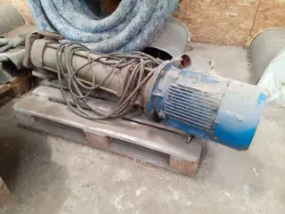 Markvands pumpe 