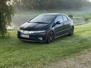 Honda Civic, 1,8 Executive, Benzin