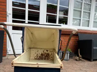 Retro dukkevogn fra 60’erne