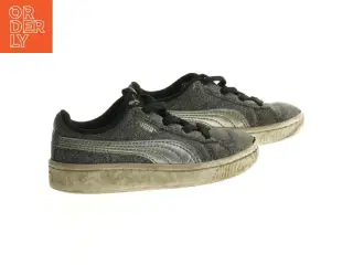 Sneakers fra Puma (str. 23)