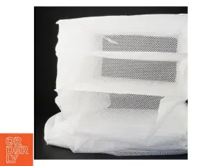 Hvidt tekstil opbevaringssystem til ophængning fra IKEA (str. 35 x 45 x 125 cm)