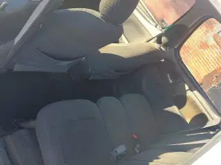Toyota Yaris varso 1.4 turbo diesel 