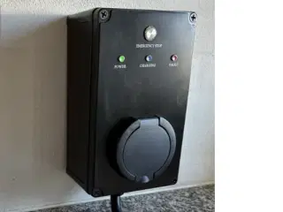 Hybridbils oplader 