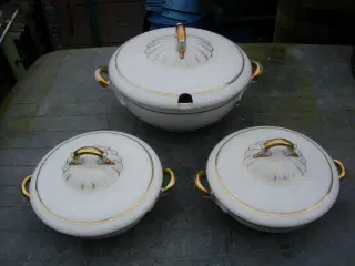 Porcelæns suppeterin og skåle med låg