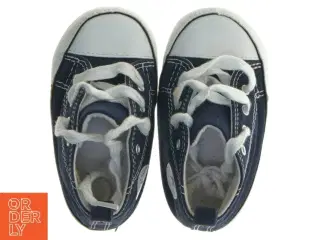Babysneakers fra Converse (str. 20 )
