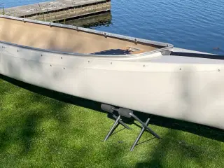 Velholdt Struer Pinara kano 