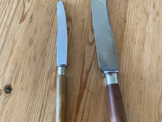 Bordknive med benskafter 