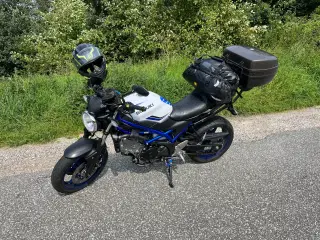Givi rack + topcase til SV650