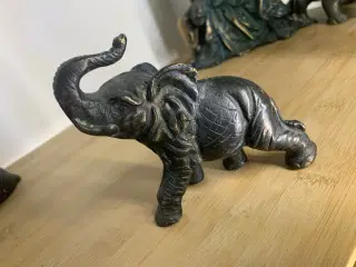 Små dyrefigurer i ægte bronze – perfekte som gave