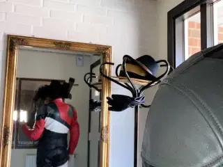 Lækker skindragt, fuldstændig som ny.