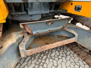 Liebherr R946